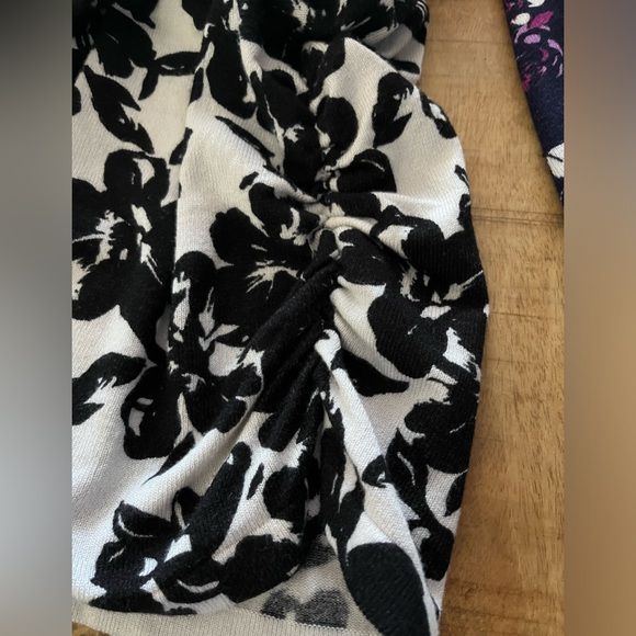 NEW Two Lane Bryant 3/4 sleeve tops-size 26/28-perfect for the Fall! - Picture 10 of 10